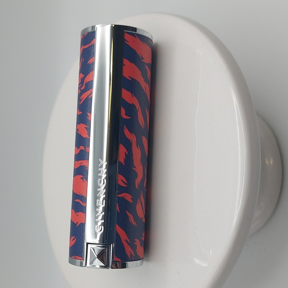 Givenchy Le Rouge Edition Couture in Red and Blue Original Box. - Picture 4 of 10